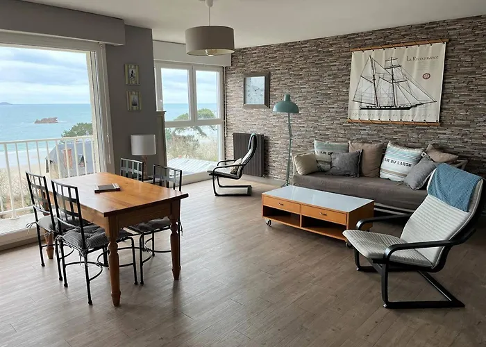 Appartement A 200M De La Plage Avec Wifi Et Vue Mer A Perros-Guirec - Fr-1-368-126